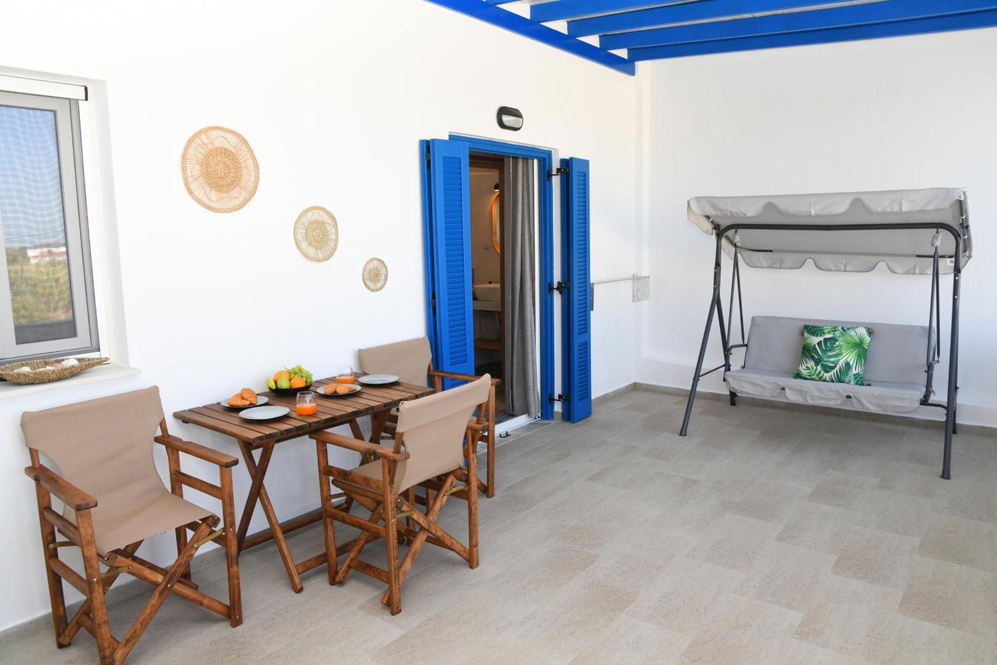 Petite Studios Batsi Batsíon Dış mekan fotoğraf